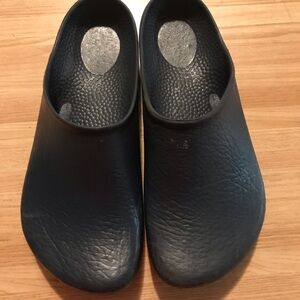 Birkenstock Clogs Navy Blue Size 7